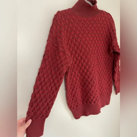 Knox Rose Red Cable Knit Sweater - Picture 3 of 8